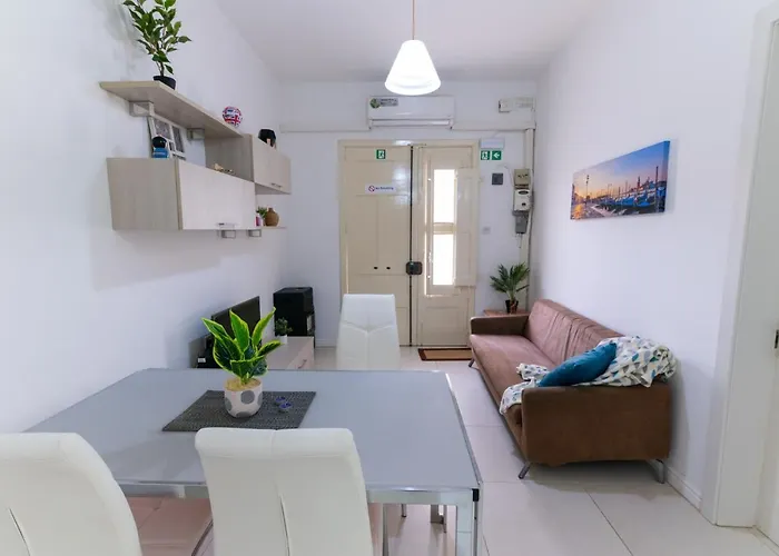 Apartment Seaside Cosy Maisonette @ - 2 Mins Walk From Sea