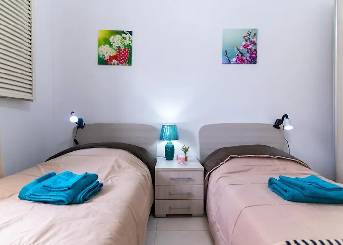 Apartment Seaside Cosy Maisonette @ - 2 Mins Walk From Sea Marsaskala