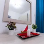Seaside Cosy Maisonette @ - 2 Mins Walk From Sea *