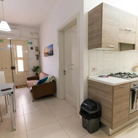 Apartment Seaside Cosy Maisonette @ - 2 Mins Walk From Sea