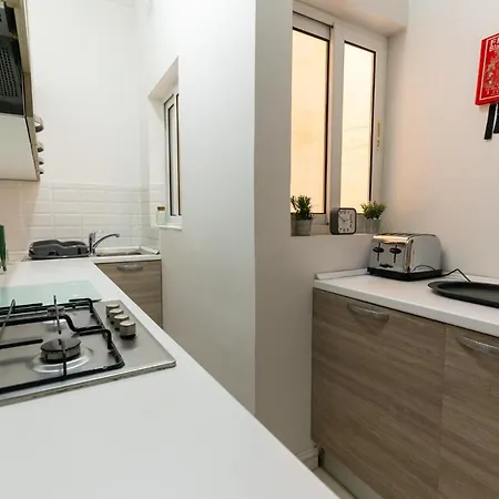 Seaside Cosy Maisonette @ - 2 Mins Walk From Sea * Marsaskala