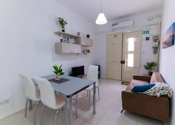 Apartament Seaside Cosy Maisonette @ - 2 Mins Walk From Sea